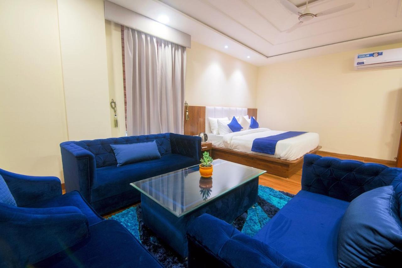 Shivaay Morex- A Vegetarian Hotel Дармсала Экстерьер фото