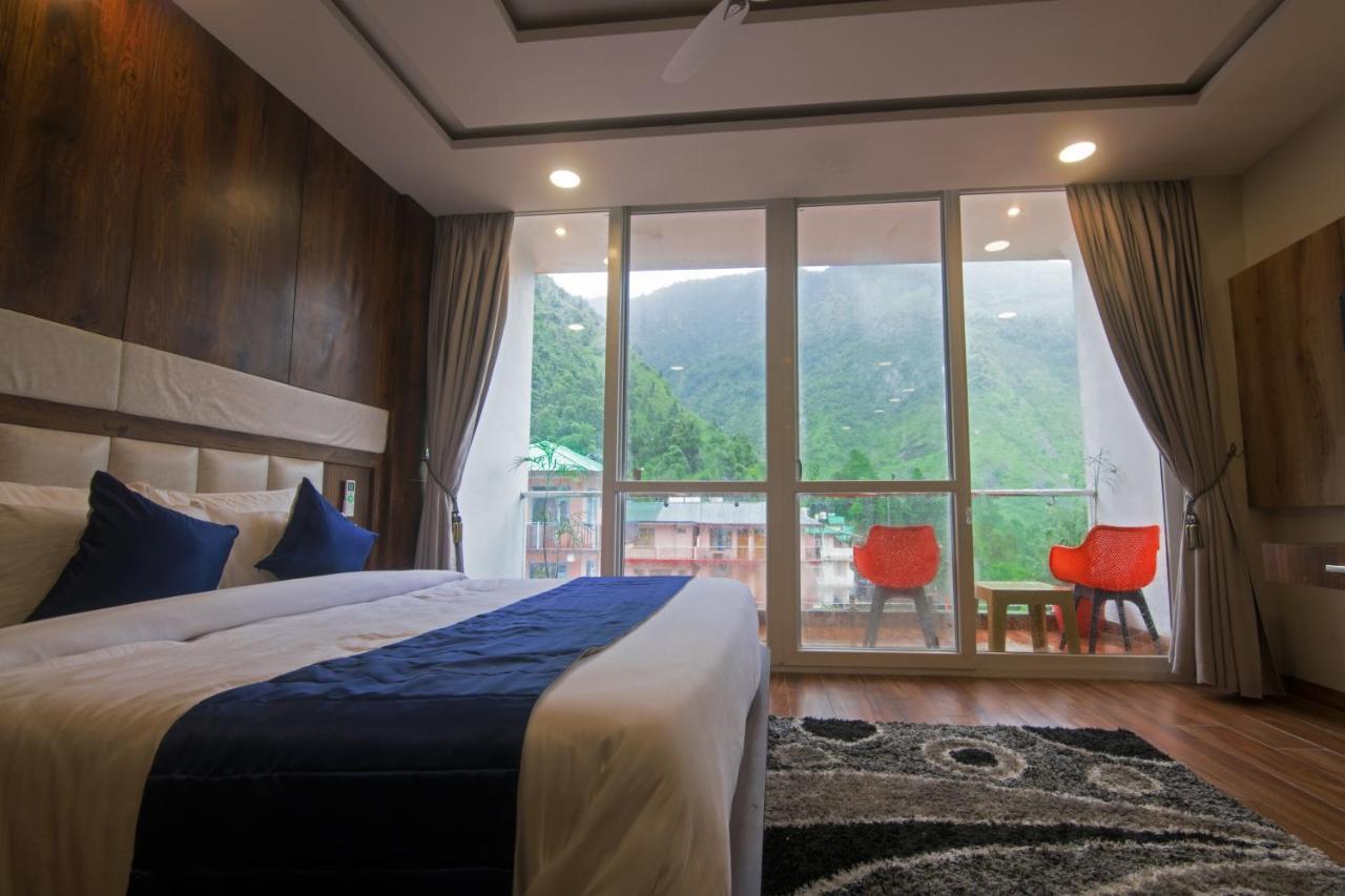 Shivaay Morex- A Vegetarian Hotel Дармсала Экстерьер фото
